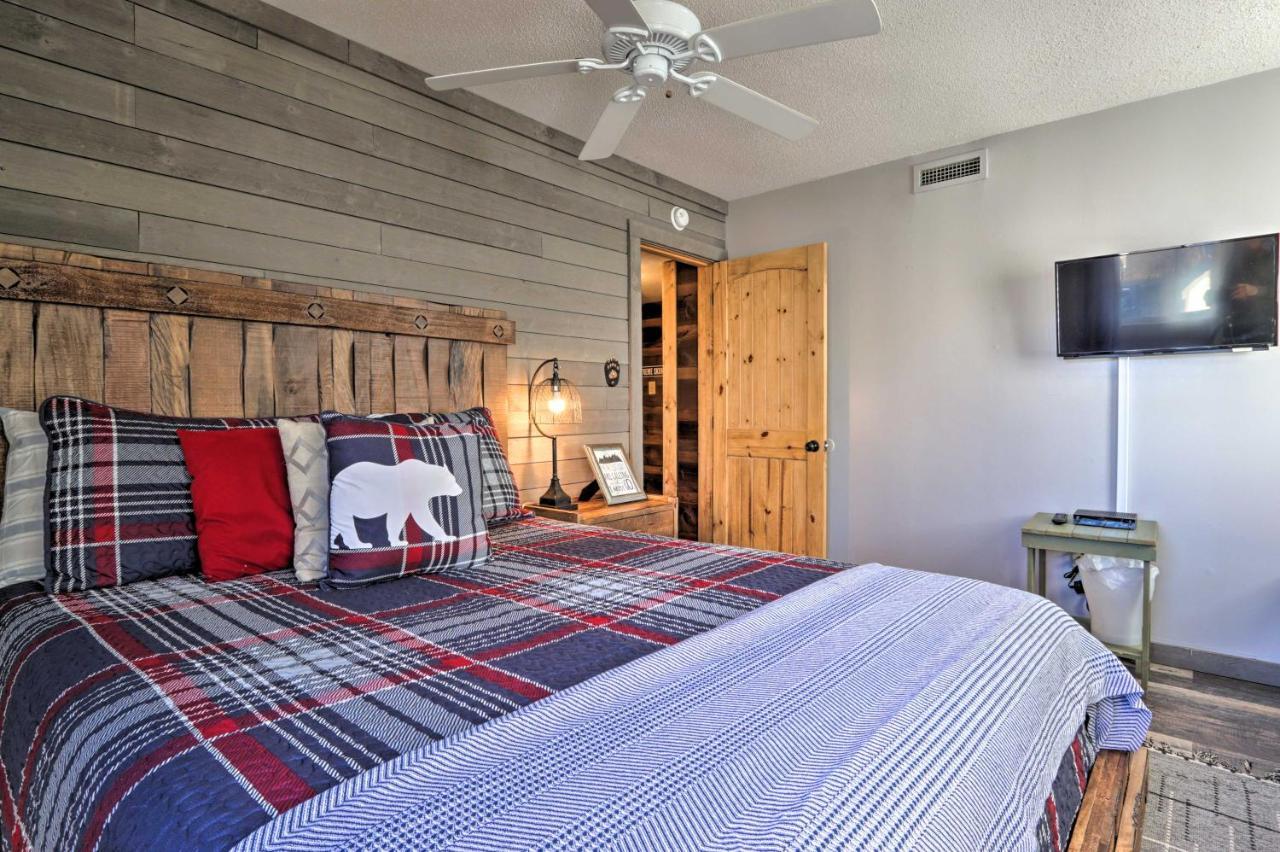 Unique Smokies Ski Shack With Mountain-Top View Gatlinburg Esterno foto