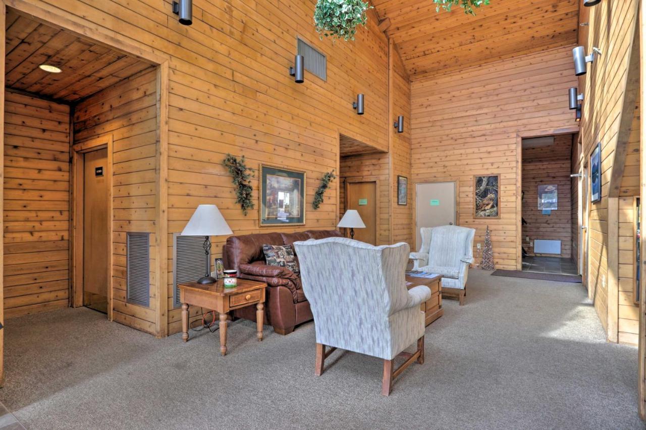 Unique Smokies Ski Shack With Mountain-Top View Gatlinburg Esterno foto
