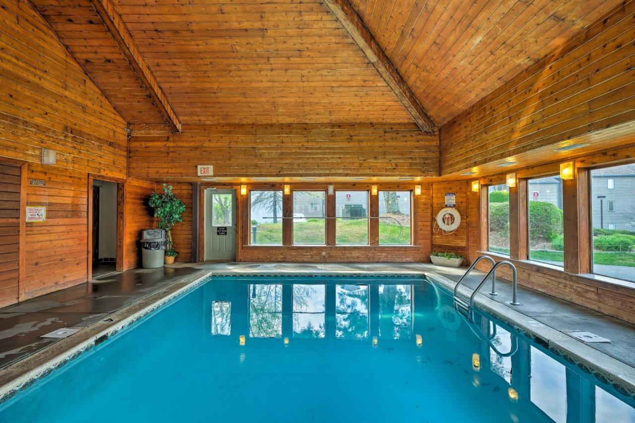Unique Smokies Ski Shack With Mountain-Top View Gatlinburg Esterno foto